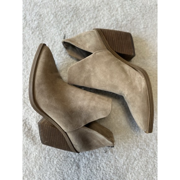 Vince Camuto Women's Gigietta Block Heel Bootie Suede Size 7.5 - Picture 7 of 12